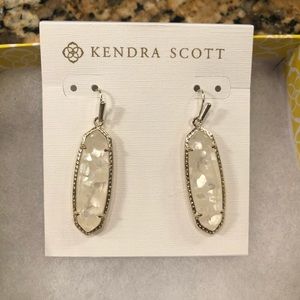 Kendra Scott Layla Crushed Ivory